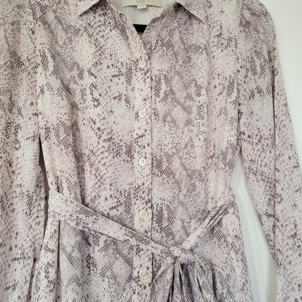 LOFT Snake Print Tie Waist Midi Lavender Beige Dress Size 2 - Picture 10 of 14